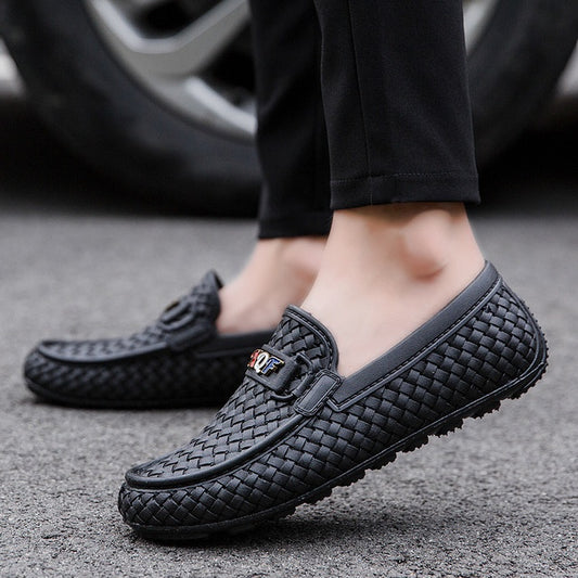 Breathable flat bean shoes